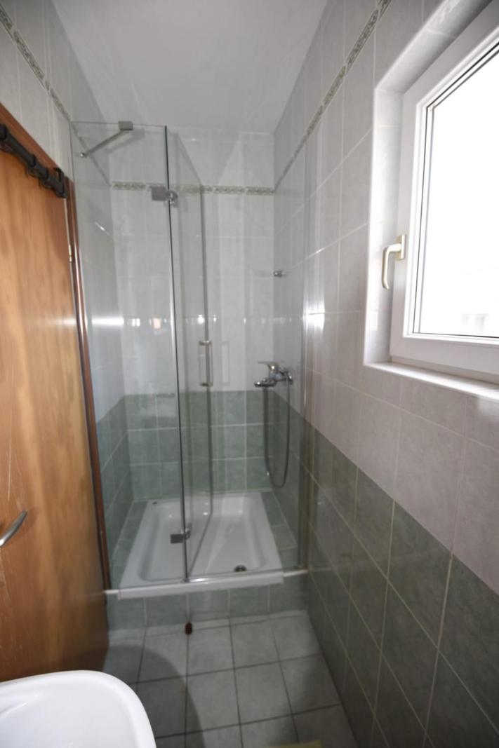 Apartmani Puzek 比比涅 外观 照片