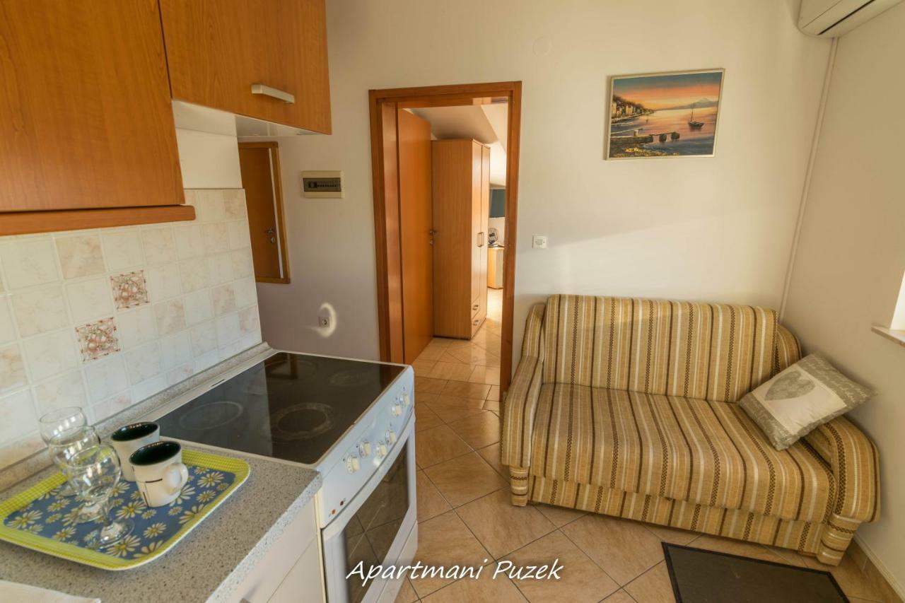 Apartmani Puzek 比比涅 外观 照片