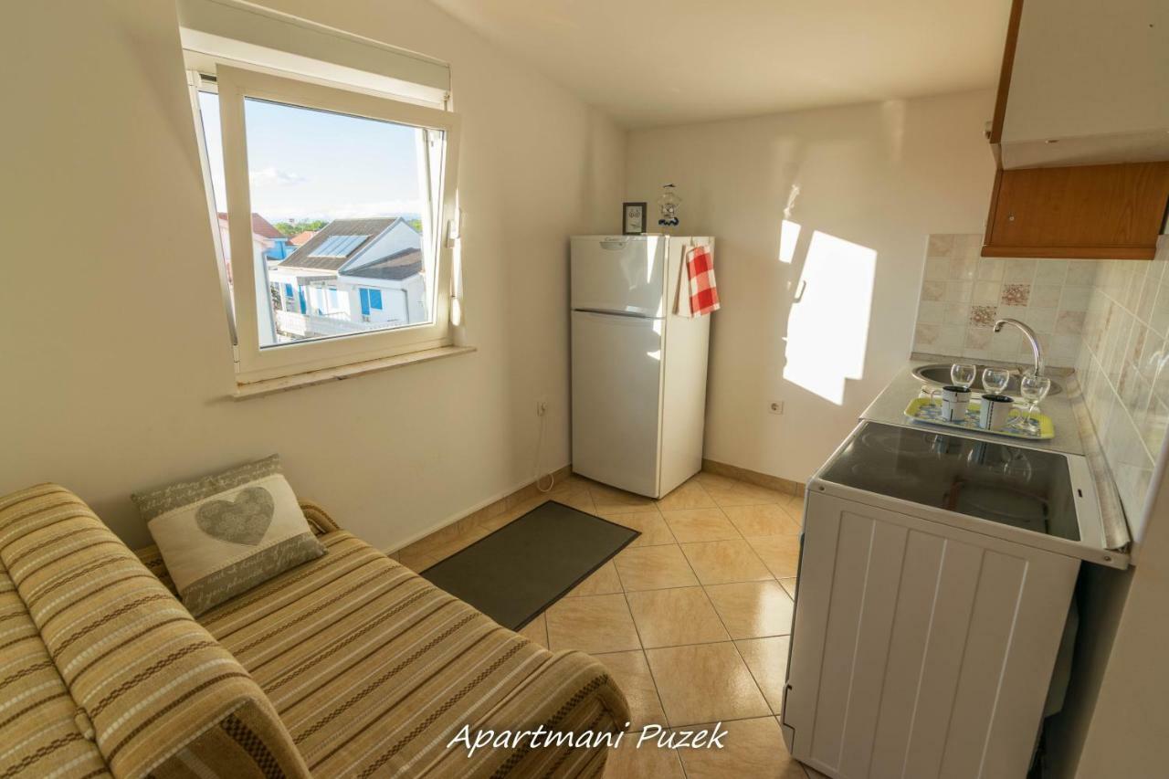Apartmani Puzek 比比涅 外观 照片