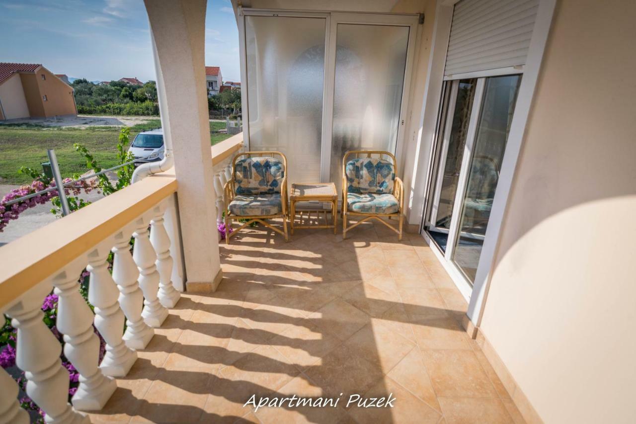 Apartmani Puzek 比比涅 外观 照片