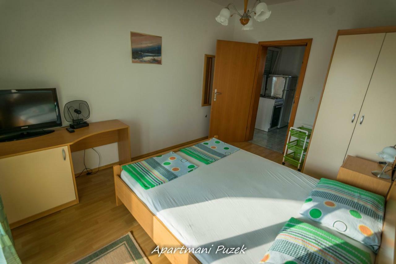 Apartmani Puzek 比比涅 外观 照片